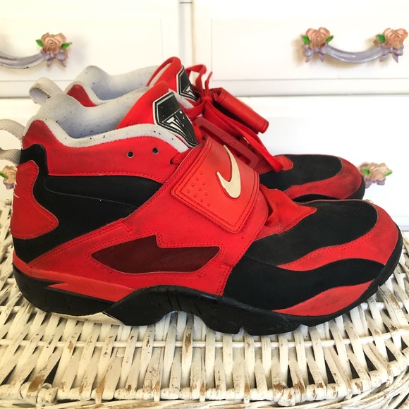 air max speed turf red